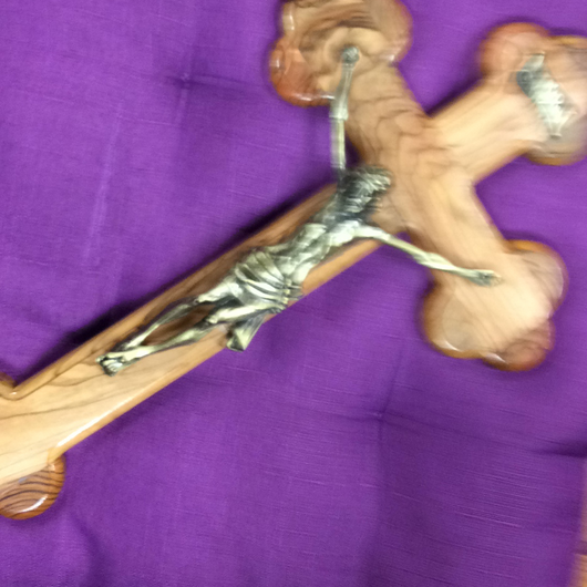 Crucifix olive wood budded style 14”